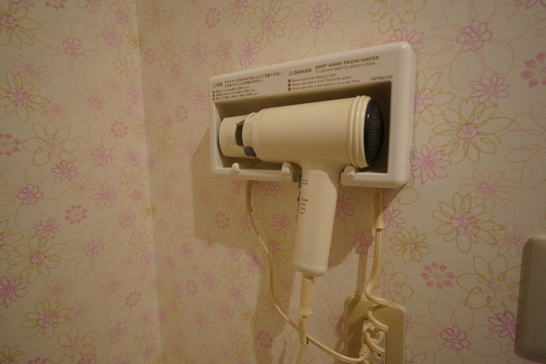 Bathroom 3, Aguri Kobo Maabu, Fukagawa