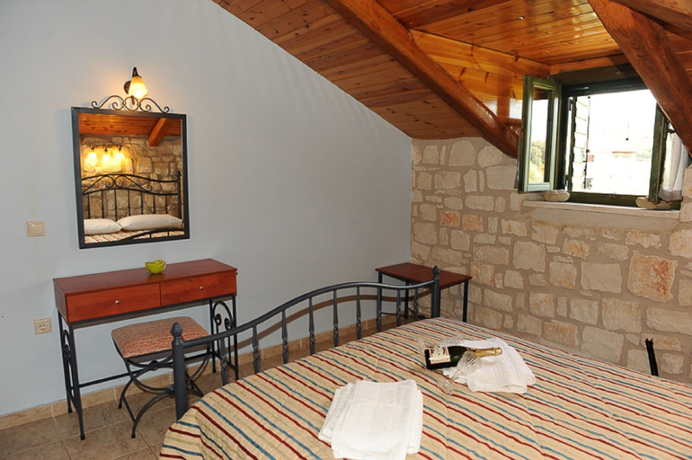 Bedroom 3, Ammos Villas, Ionian Islands