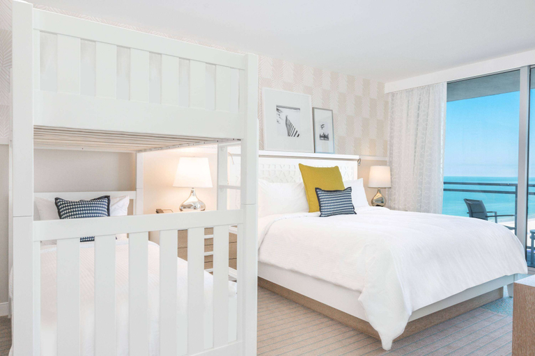Bedroom 3, Wyndham Grand Clearwater Beach, Pinellas