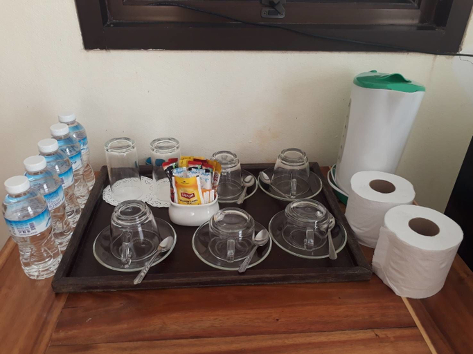 Food & Drinks 5, Aonang Regent, Mueang Krabi