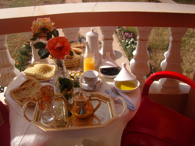 Food & Drinks 5, Riad Firdaous Achark, Oujda Angad