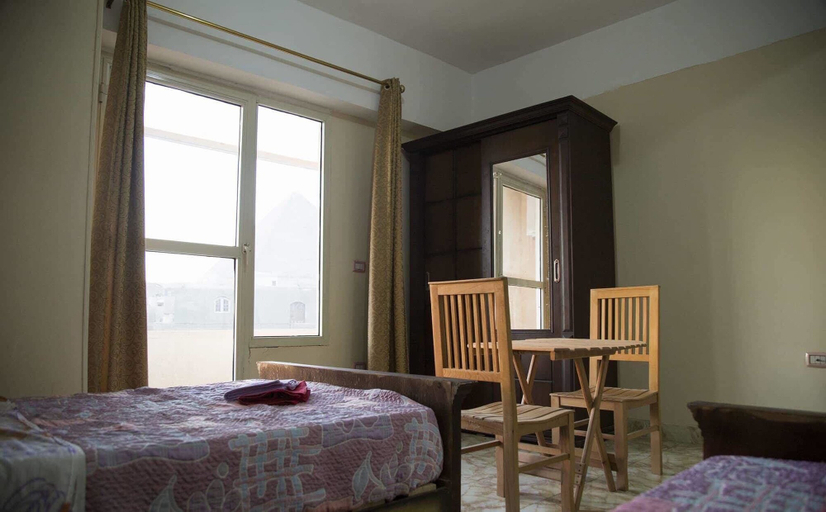 Bedroom 4, Cheops Pyramids Inn, Al-Ahram