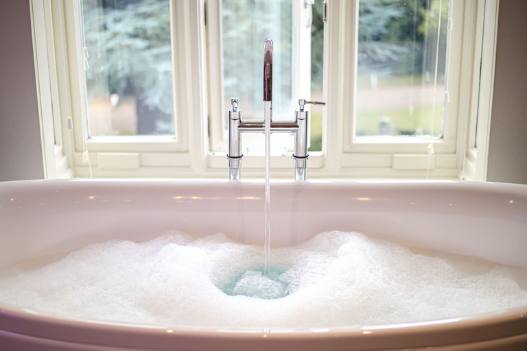 Bathroom 4, Rowhill Grange Hotel & Utopia Spa, Kent
