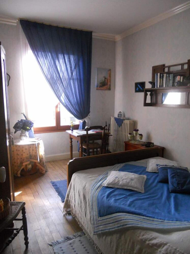 Bedroom 2, Chambres d'Hôtes des 3 Rois, Meuse