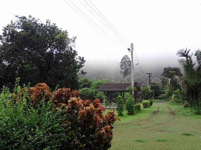 Others 4, Baan Pennee, Muang Nakhon Nayok