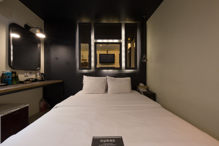 Bedroom 3, Achasan Station Wall Hotel, Gwang-jin
