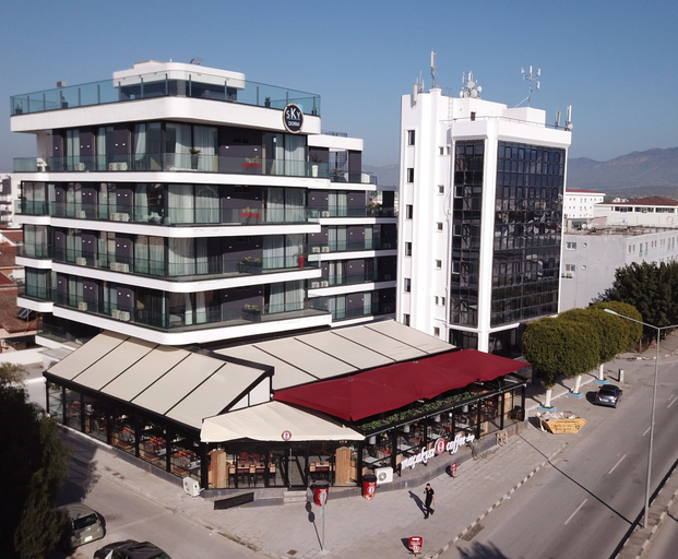 Exterior & Views 2, Sky Roof Hotel