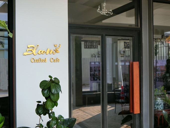 Exterior & Views 2, Bloom Boutique Hotel and Cafe, Vientiane