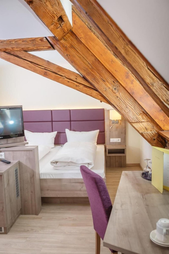 Bedroom 4, Sternen Hotel & Restaurant, Bodenseekreis
