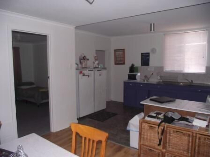 Others 5, Aly's Cottage, Broken Hill