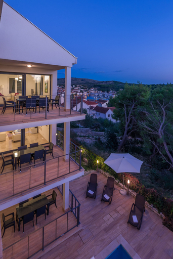 Exterior & Views, Villa Old Mill, Milna