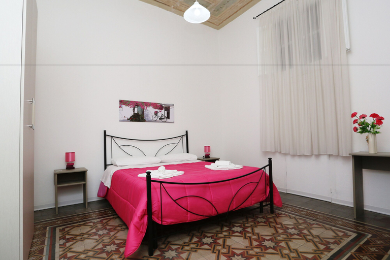 Bedroom 4, Rest and Go, Palermo