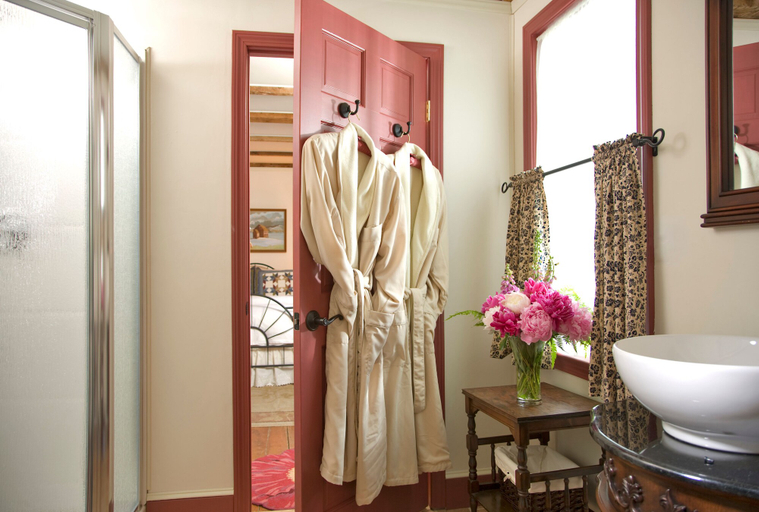 Bathroom, Wakefield Inn & Restaurant, Carroll
