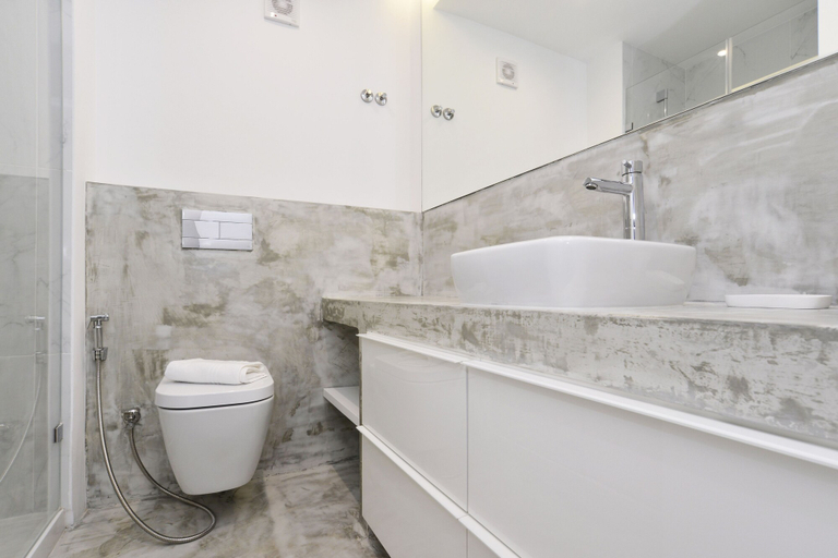 Bathroom 4, Tropical View Apartment, Cascais