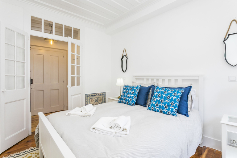 Bedroom 2, LxWay Apartmens Fanqueiros - Tiles, Lisbon