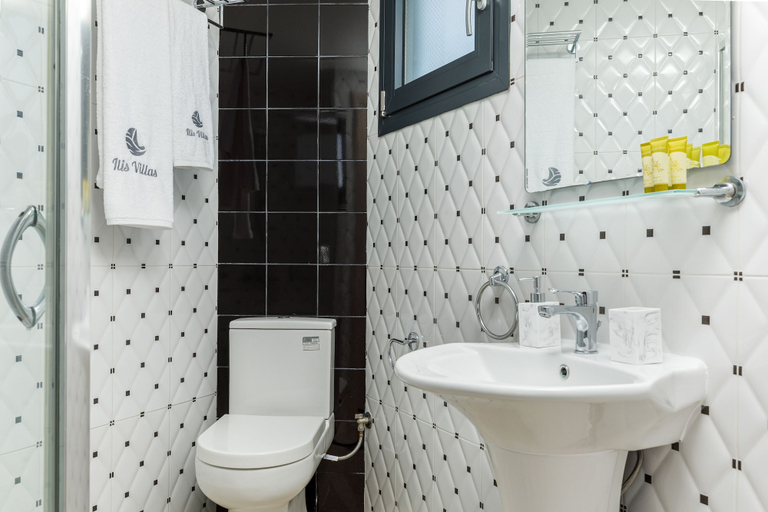 Bathroom 5, Ilis Villas, Central Macedonia