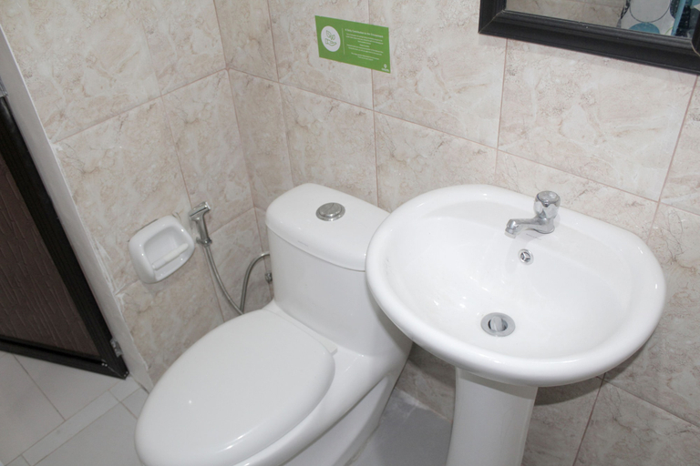 Bathroom 5, Ronaldo's Inn Siargao by Cocotel, General Luna