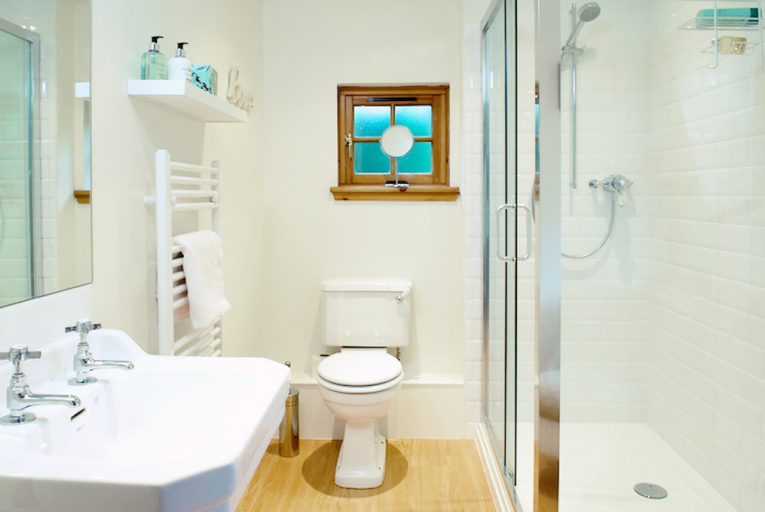 Bathroom 4, Garden Suite Edinburgh, Edinburgh