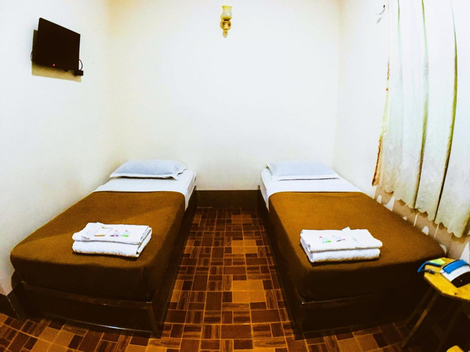 Bedroom 3, Pinlon Pann motel, Mawlamyine