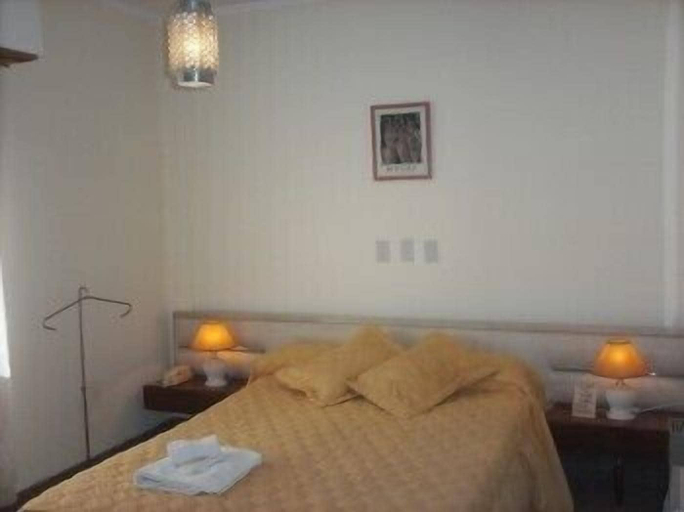Bedroom 2, Hotel El Quijote, Necochea