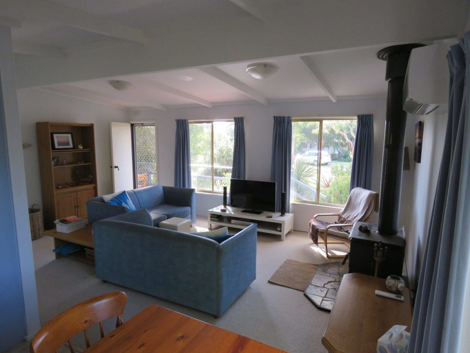 Others 5, 8 Ophir Cottage in Ventnor, Bass Coast - Phillip Is.