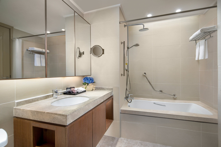 Bathroom 4, Somerset Emerald City Suzhou, Suzhou