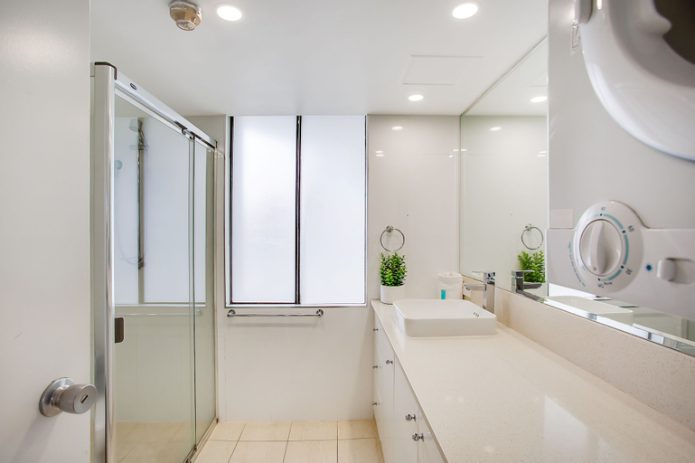 Bedroom 5, Pacific Resort Broadbeach, Gold Coast