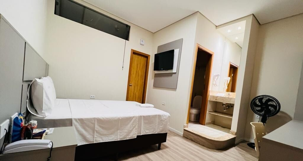 Bedroom 3, Arlen Hotel, Pouso Alegre