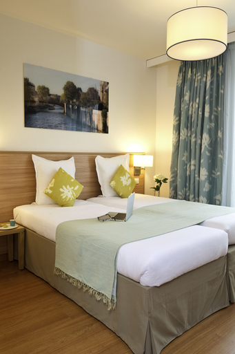Bedroom 3, Aparthotel Adagio Paris Vincennes, Val-de-Marne