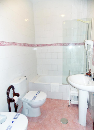 Bathroom 5, Casa Palacio Don Pedro, Sevilla