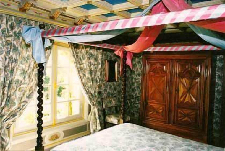 Bedroom 3, Le Petit Manoir Des Bruyeres, Yonne