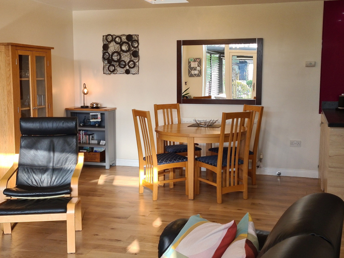 Others 4, Owl Barn, Sisland - Spacious Apartment, Norfolk