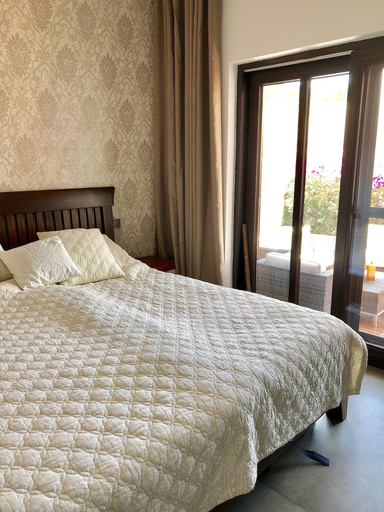 Bedroom 2, 2-Bedrooms Apartment Puerto Banus-Beach, Málaga