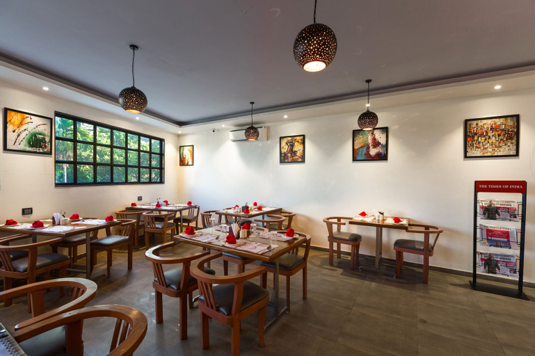 Food & Drinks 5, Aura One Hotel, Ernakulam