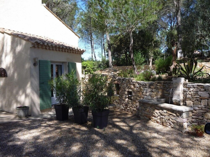 Exterior & Views 2, Sous les Pins de Nages, Gard
