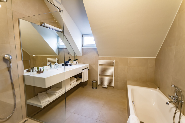 Bathroom 3, Jaglhof, Leibnitz