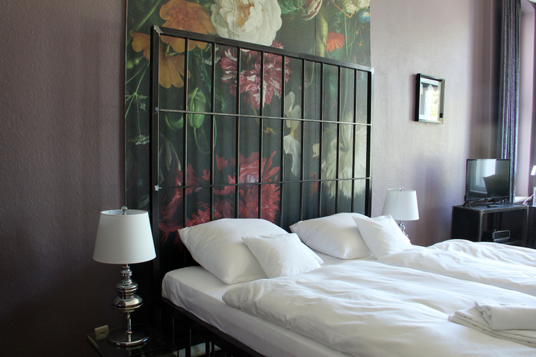 Bedroom 3, ArtHotel Connection, Berlin