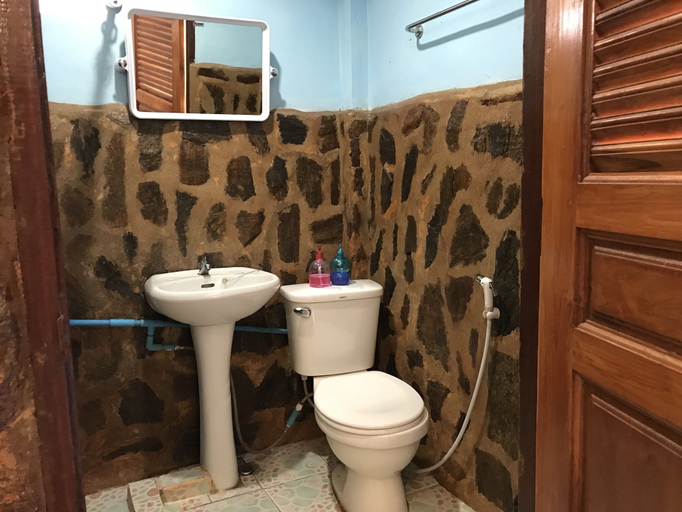 Bathroom 4, Phusawantawansuay Resort, Thoeng