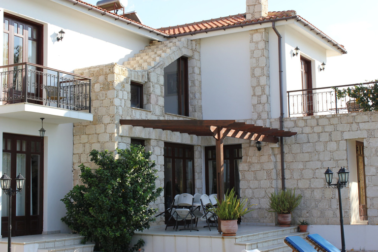 Exterior & Views 2, Villa Knossos