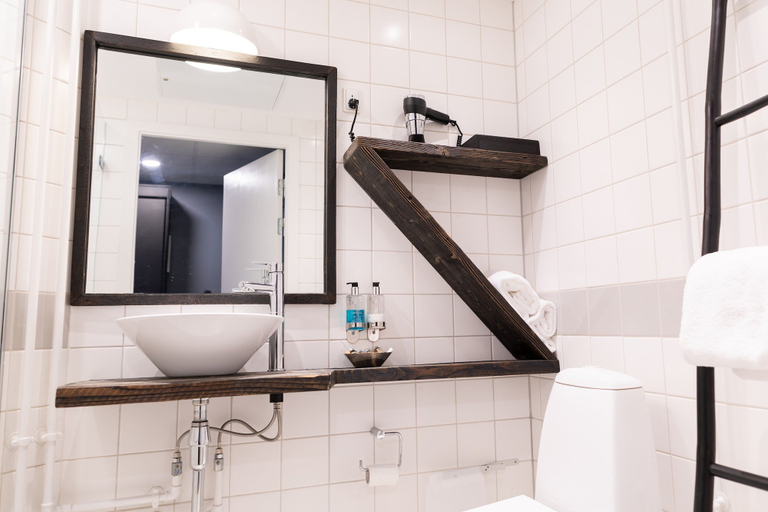 Bathroom 4, Hotel Lautrup Park, Ballerup
