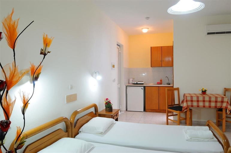 Bedroom 4, Nikos 2 Studios & Apartments, South Aegean