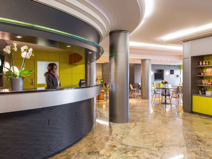 Public Area 3, Adagio Original Thoiry Geneve, Ain