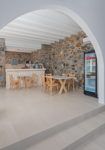 Food & Drinks 5, Nisides Suites, South Aegean