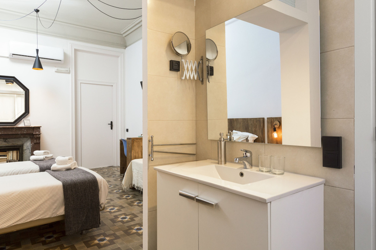 Bathroom 5, Casa Maca Guest House Boutique - Adults Only, Barcelona