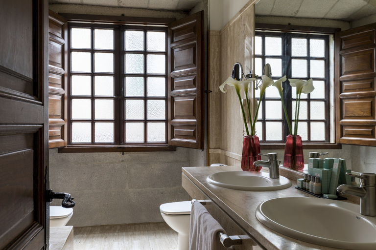 Bathroom 4, Parador de Pontevedra, Pontevedra
