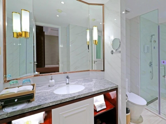 Bathroom 3, GreenTree Eastern Hotel (Binhai Obrao Liya City Square), Yancheng