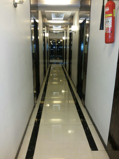 Others 4, Hotel Navi Mumbai, Thane