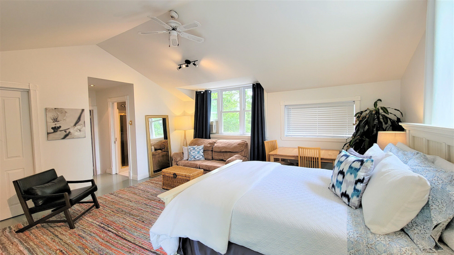 Bedroom 3, Auberge du Vignoble Bromont, Brome-Missisquoi