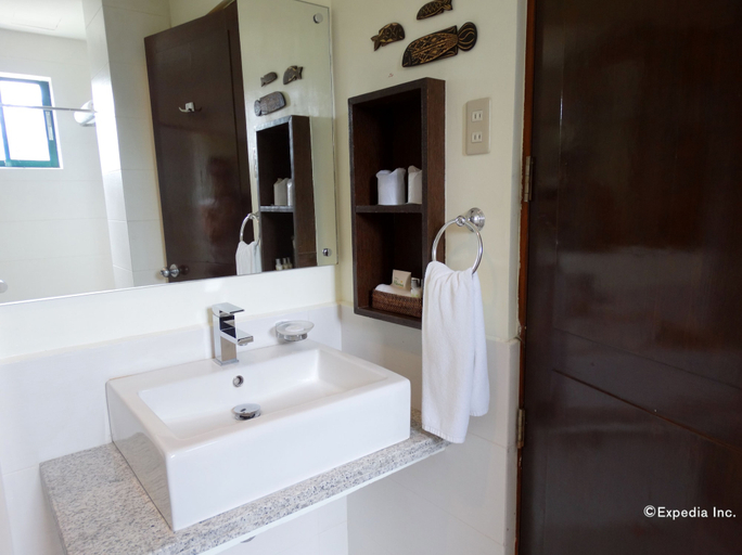 Bathroom 5, Hotel Fleuris Palawan, Puerto Princesa City