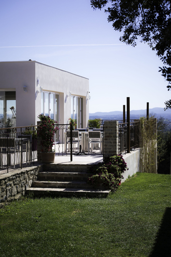 Exterior & Views 2, Chambres d'hôtes du Serre d'Avène, Gard